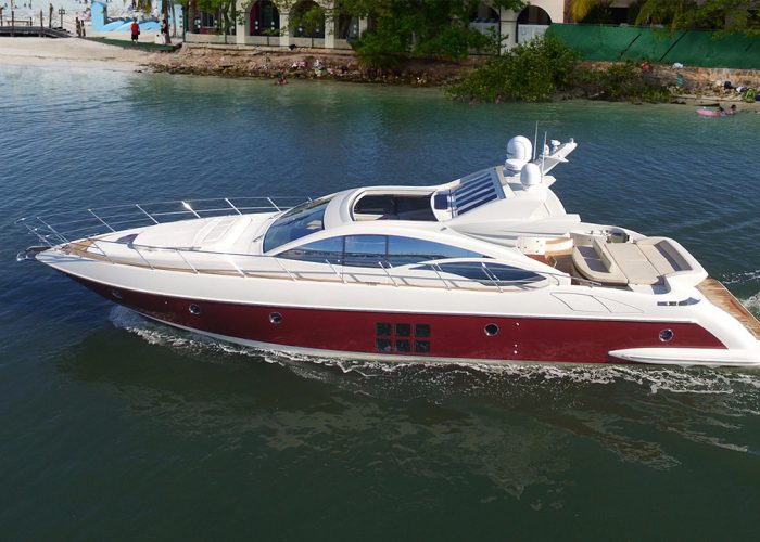 Azimut 68s