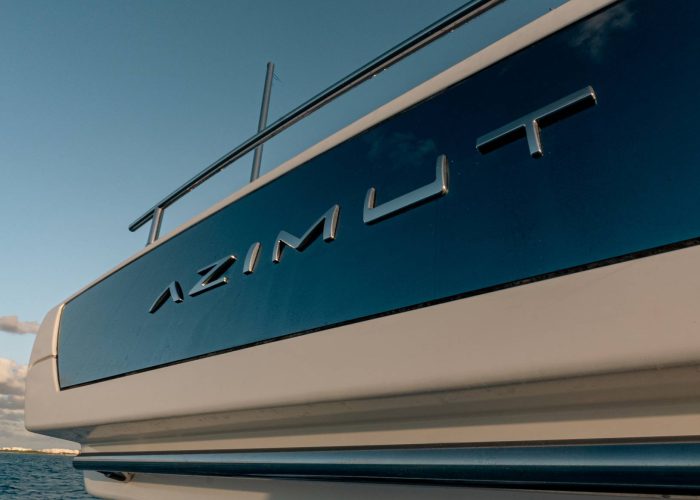azimut 64 fly 28